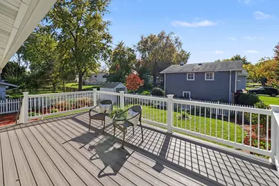 6808 Woodridge Drive, Woodridge, IL 60517 - Photo 23
