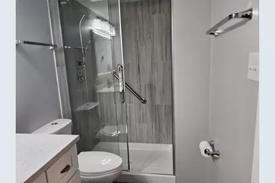 6212 N Lakepark Lane #A, Willowbrook, IL 60527 - Photo 7