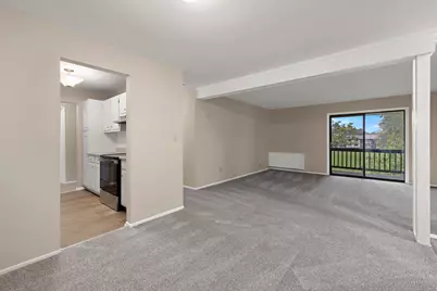 4602 W Northfox Lane #6, McHenry, IL 60050 - Photo 3