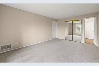 4602 W Northfox Lane #6, McHenry, IL 60050 - Photo 15
