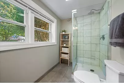 305 Wilshire Drive W, Wilmette, IL 60091 - Photo 21