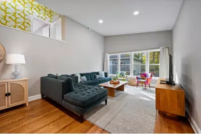 305 Wilshire Drive W, Wilmette, IL 60091 - Photo 5
