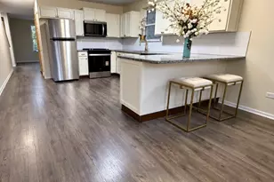 304 N Parkside Ave, Chicago, IL 60644 - Photo 3