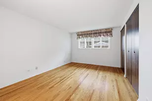 218 Desmond Dr, Schaumburg, IL 60193 - Photo 15