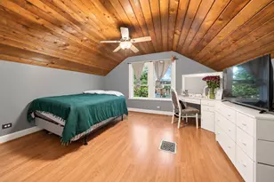 2334 Walnut St, Blue Island, IL 60406 - Photo 9