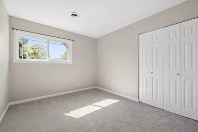 10238 Hilltop Drive, Orland Park, IL 60462 - Photo 11