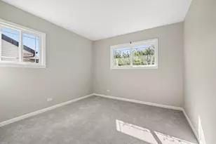 10238 Hilltop Dr, Orland Park, IL 60462 - Photo 13