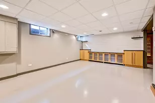 809 N Madison St, Hinsdale, IL 60521 - Photo 23