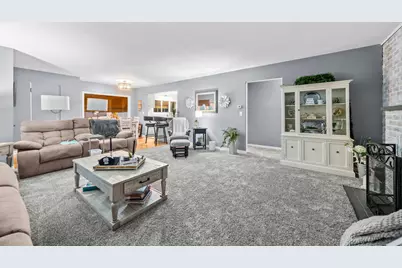 104 E Grove Street, Poplar Grove, IL 61065 - Photo 13
