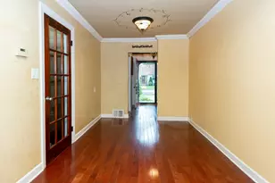 625 S 2nd St, West Dundee, IL 60118 - Photo 17