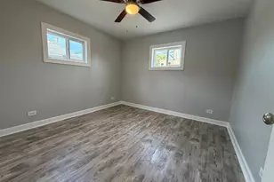 4417 N Nagle Ave, Harwood Heights, IL 60706 - Photo 9