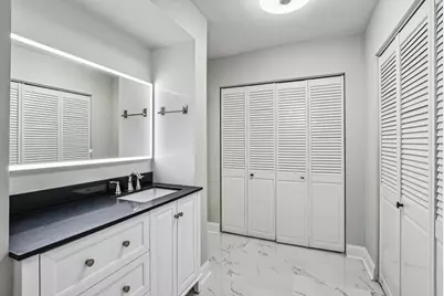 1301 N Western Avenue #231, Lake Forest, IL 60045 - Photo 17