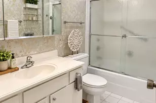 1605 E Central Rd, Arlington Heights, IL 60005 - Photo 15