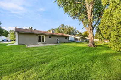 145 Shawnee Drive, Carol Stream, IL 60188 - Photo 23