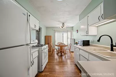 1629 Groton Court, Wheaton, IL 60189 - Photo 7