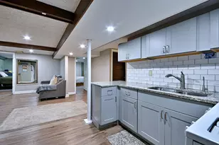5856 N Mobile Ave, Chicago, IL 60646 - Photo 43