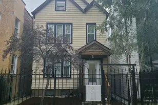 1726 N Sawyer Ave, Chicago, IL 60647 - Photo 1