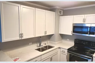 3600 N Lake Shore Drive #909, Chicago, IL 60613 - Photo 5