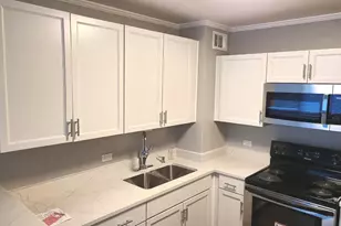 3600 N Lake Shore Dr, Chicago, IL 60613 - Photo 5