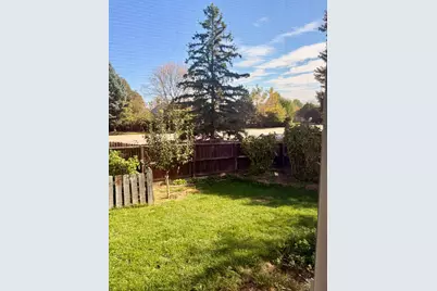 7055 Nathan Lane, Carpentersville, IL 60110 - Photo 17