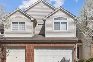 335 Thornwood Way, South Elgin, IL 60177 - Photo 1