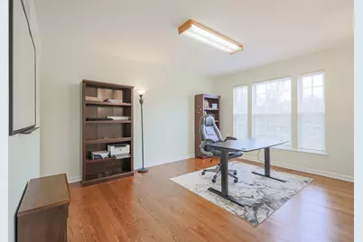 105 Rosewood Drive, Streamwood, IL 60107 - Photo 25