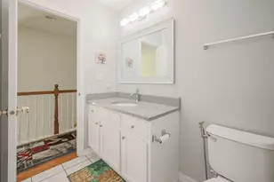 105 Rosewood Dr, Streamwood, IL 60107 - Photo 23