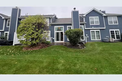 1101 Camden Court #1101, Glendale Heights, IL 60139 - Photo 3