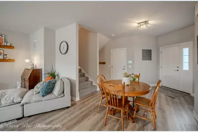 1147 Freedom Road, Elburn, IL 60119 - Photo 7
