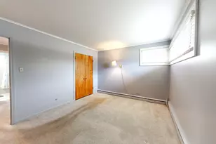 1161 W Grant Dr, Des Plaines, IL 60016 - Photo 11