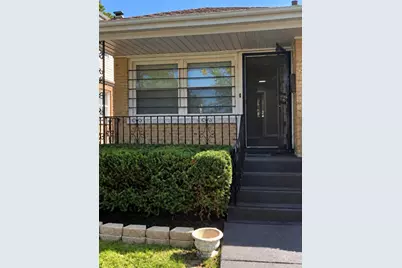 5821 N California Avenue, Chicago, IL 60659 - Photo 1
