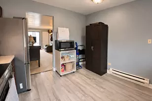 2221 Nichols Rd, Arlington Heights, IL 60004 - Photo 5
