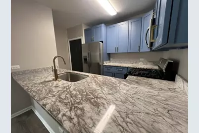 1600 North Avenue #6, Crystal Lake, IL 60014 - Photo 5
