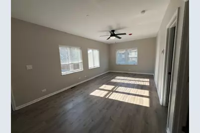 1600 North Avenue #6, Crystal Lake, IL 60014 - Photo 9