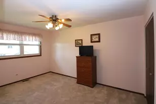 17012 Grissom Dr, Tinley Park, IL 60477 - Photo 31