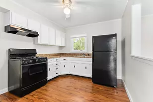 140 Nashua St, Park Forest, IL 60466 - Photo 7