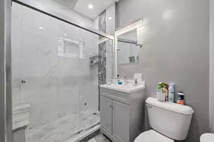 4862 W St Paul Ave, Chicago, IL 60639 - Photo 9