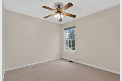 36098 N New Bridge Court, Gurnee, IL 60031 - Photo 17