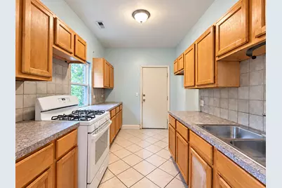 318 N Lorel Avenue, Chicago, IL 60644 - Photo 3