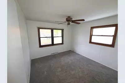 73 Forest Lane, Elk Grove Village, IL 60007 - Photo 19