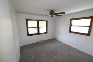 73 Forest Ln, Elk Grove Village, IL 60007 - Photo 19
