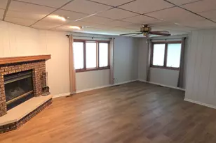73 Forest Ln, Elk Grove Village, IL 60007 - Photo 9