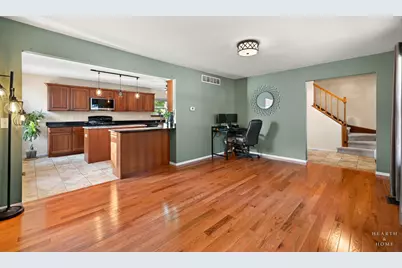 695 Fox Run Lane, Algonquin, IL 60102 - Photo 5