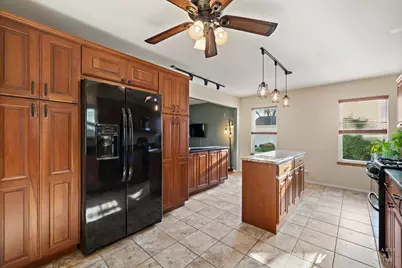 695 Fox Run Lane, Algonquin, IL 60102 - Photo 9