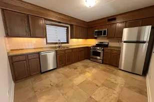 2416 W Foster Ave, Chicago, IL 60625 - Photo 9