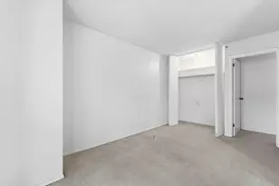 10 E Ontario St, Chicago, IL 60611 - Photo 11