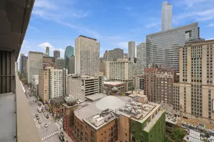 10 E Ontario St, Chicago, IL 60611 - Photo 5