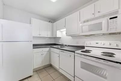 10 E Ontario Street #1704, Chicago, IL 60611 - Photo 7