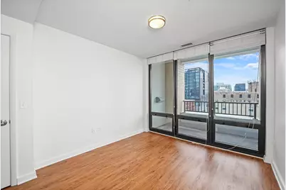 707 N Wells Street #804, Chicago, IL 60654 - Photo 5