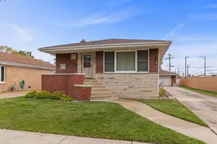 9429 Major Ave, Oak Lawn, IL 60453 - Photo 1